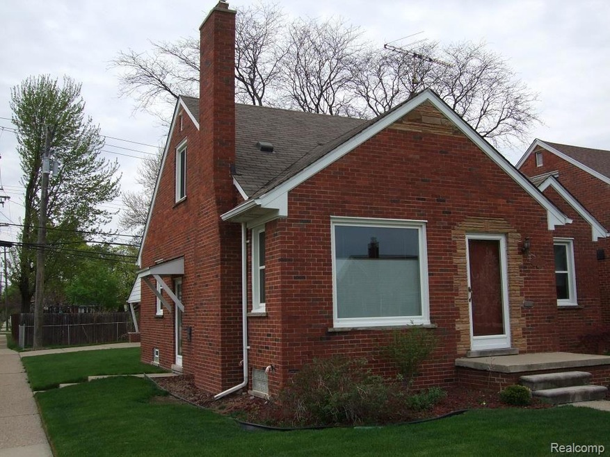 PRIME CORNER LOT IN THE ALLEN PARK SCHOOL DISTRICT