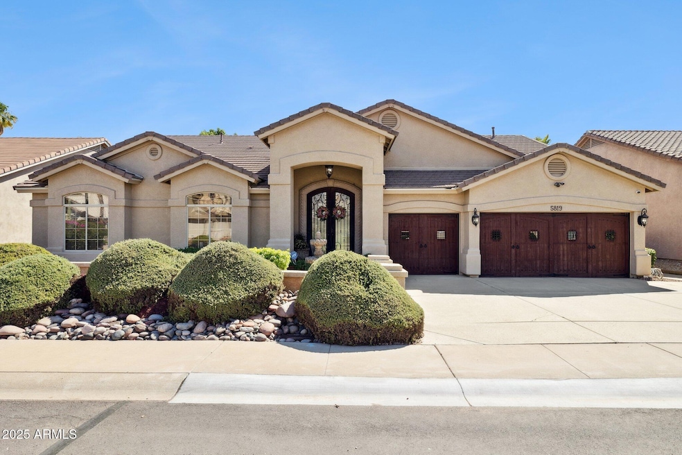 5819 W Abraham Ln unit 1, Glendale, AZ 85308 - photo 1