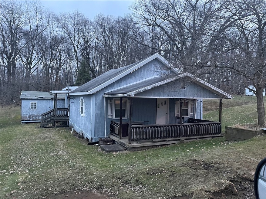 141 Carlisle St, Homer City, PA 15748 - photo 1