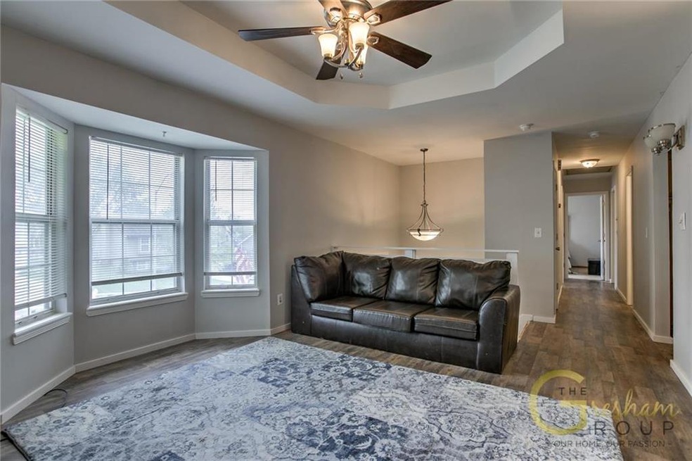 1700 Roberta Dr, Raymore, MO 64083 - photo 1