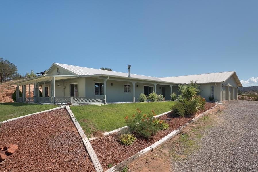 12620 E Tuscan Ridge Rd, Cornville, AZ 86325 - photo 1