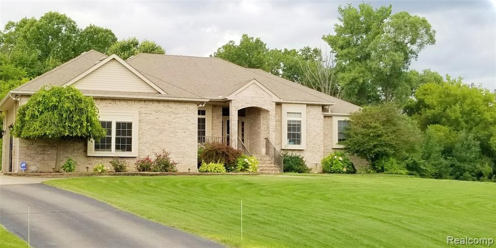 Main House Photo.jpg