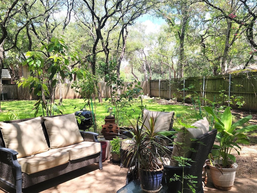 For Rent $1,600/month