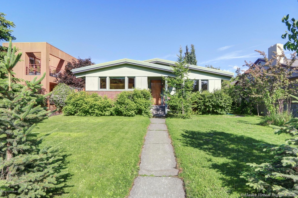 1119 G Street