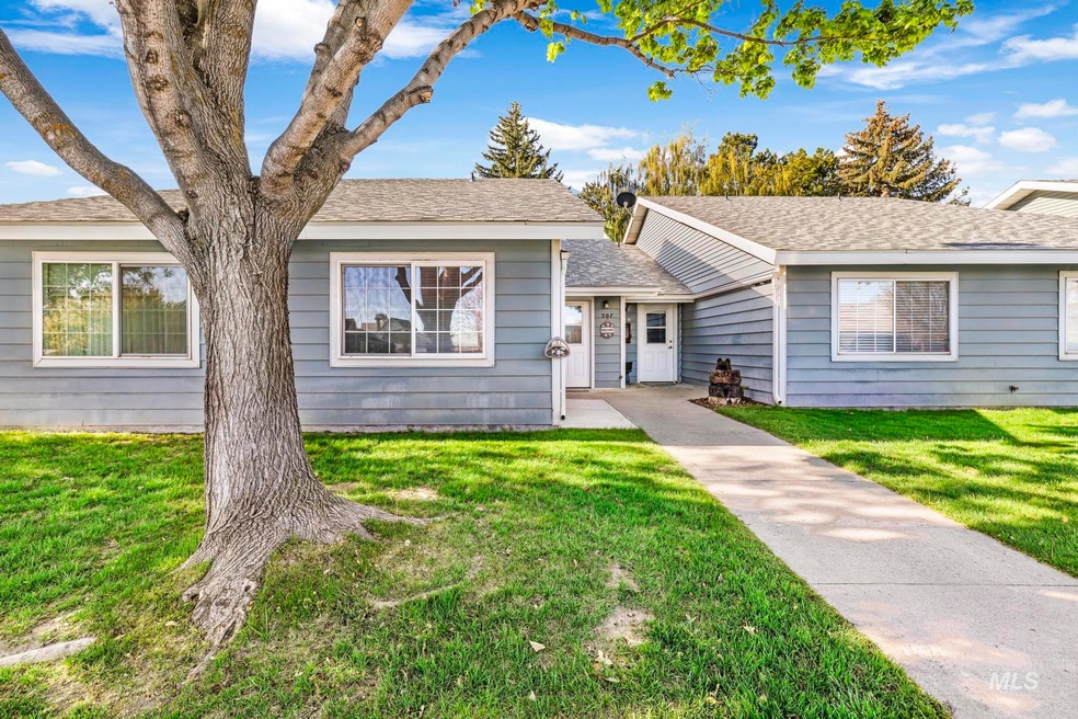 Sold • Co-Listing Agent