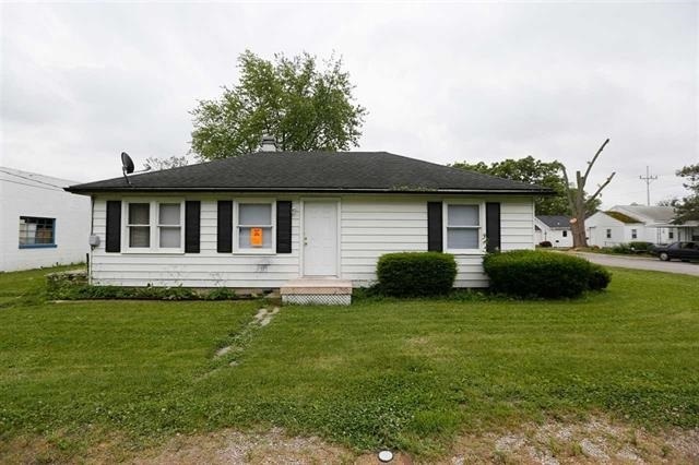 113 W 21st St, Muncie, IN 47302 - photo 1