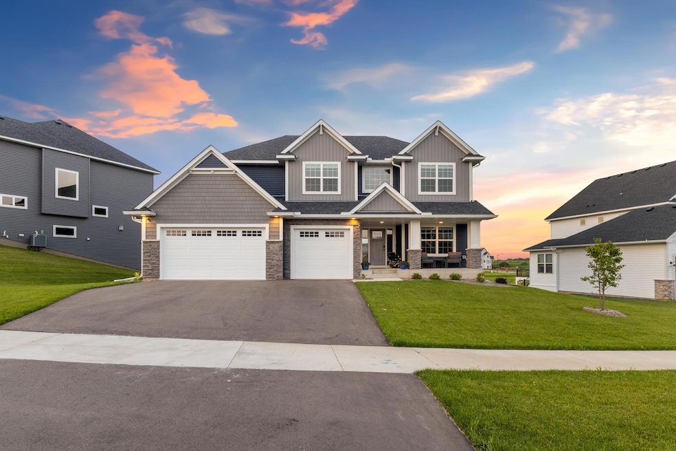 Coming Soon $870,000
