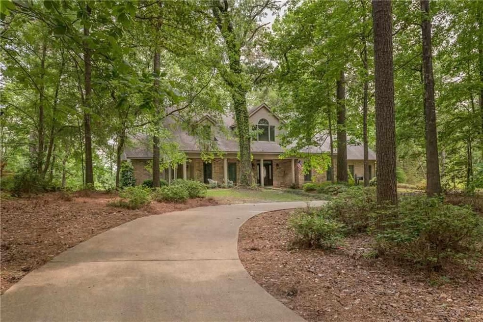 855 Highland Dr, Pineville, LA 71360 - photo 1