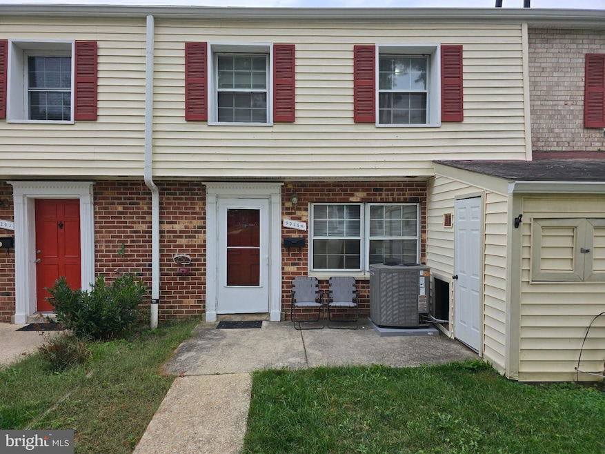 9225 Bridle Path Ln unit K, Laurel, MD 20723 - photo 1