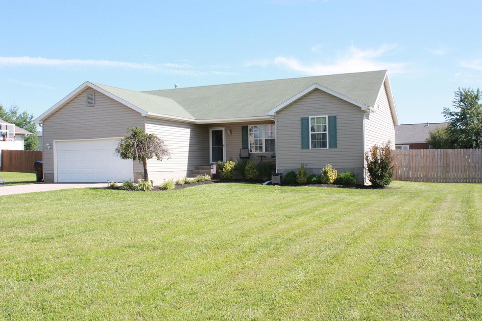 511 Helmwood Cir, Mount Washington, KY 40047 - photo 1