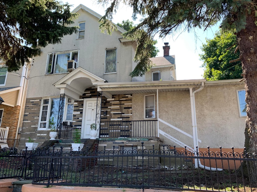 2111 S Webster Ave, Scranton, PA 18505 - photo 1