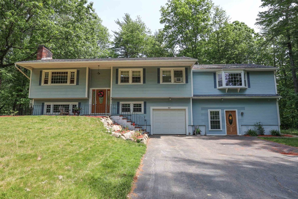 8 Brookview Dr, Derry, NH 03038 - photo 1