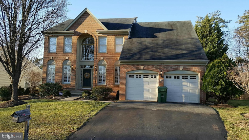 46873 Backwater Dr, Sterling, VA 20164 - photo 1