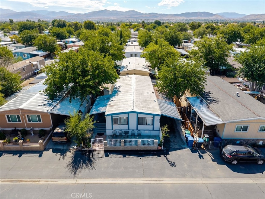 3255 E Avenue R, Palmdale, CA 93550 - photo 1