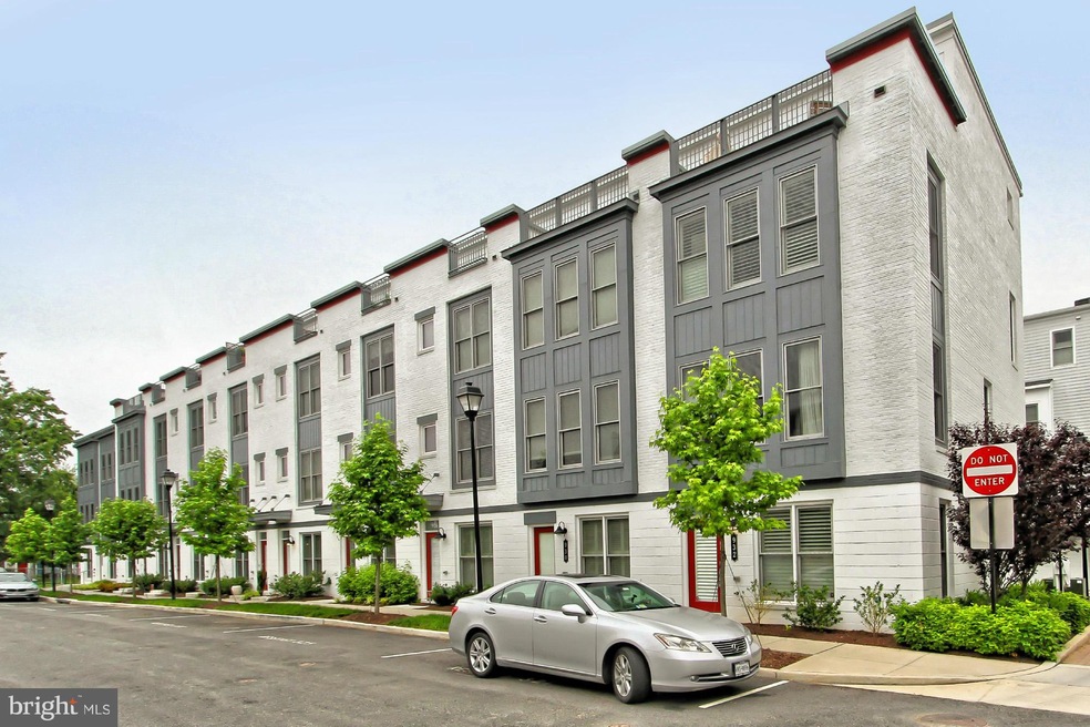 932 Pete Jones Way, Alexandria, VA 22314 - photo 1