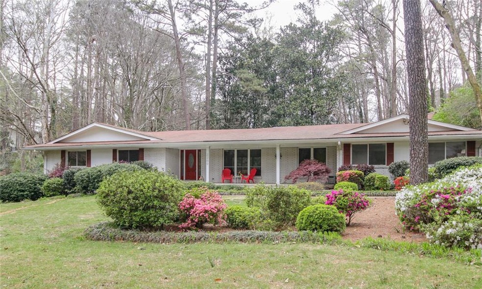 2200 Fairoaks Rd, Decatur, GA 30033 - photo 1