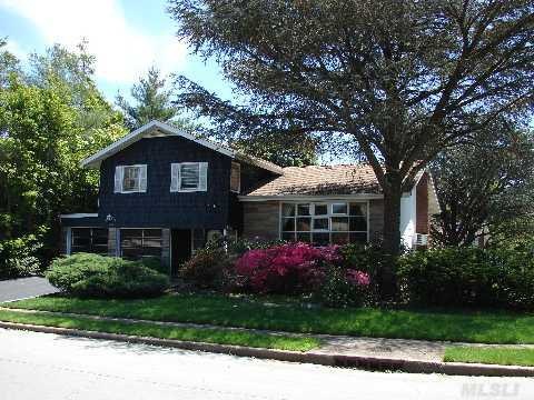 814 Talbot Ave, Valley Stream, NY 11581 - photo 1