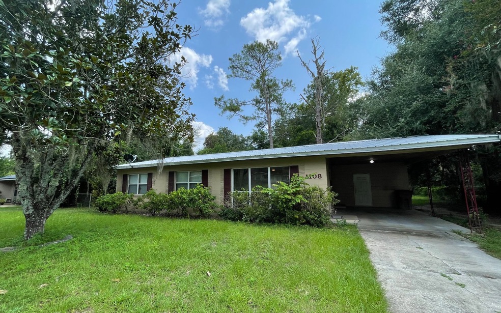 1108 NW Ashley St, Lake City, FL 32055 - photo 1