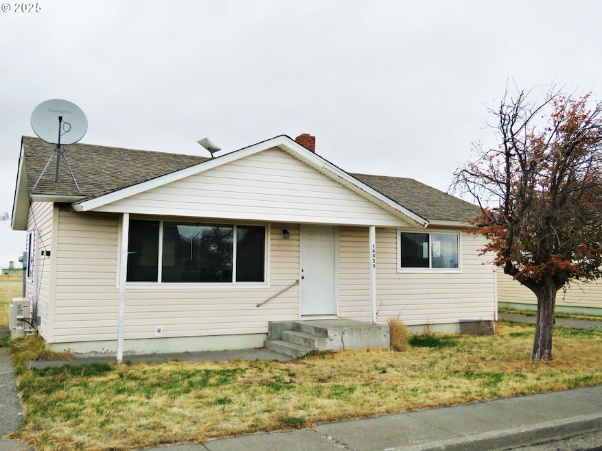 14853 Mt View Dr, Condon, OR 97823 - photo 1