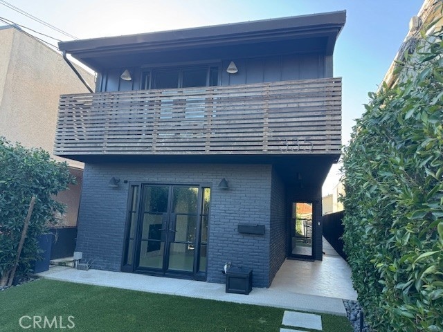 335 Flint Ave, Long Beach, CA 90814 - photo 1