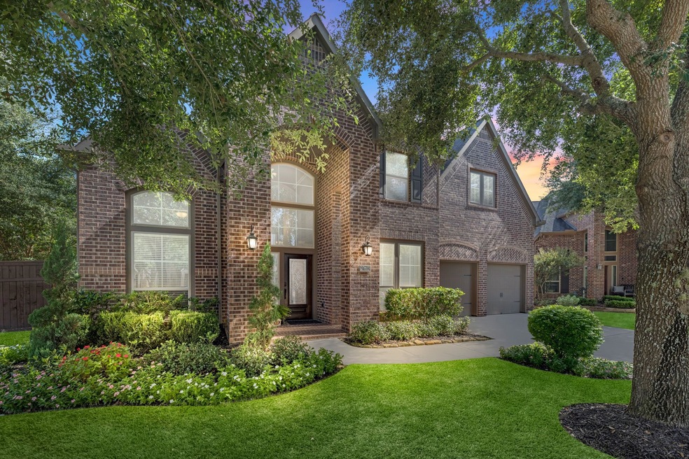 27603 Riata Hills Ln, Fulshear, TX 77441 - photo 1