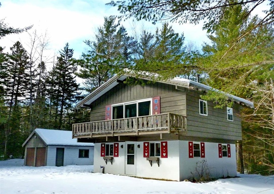 42 Gingerbread Rd, Franconia, NH 03580 - photo 1