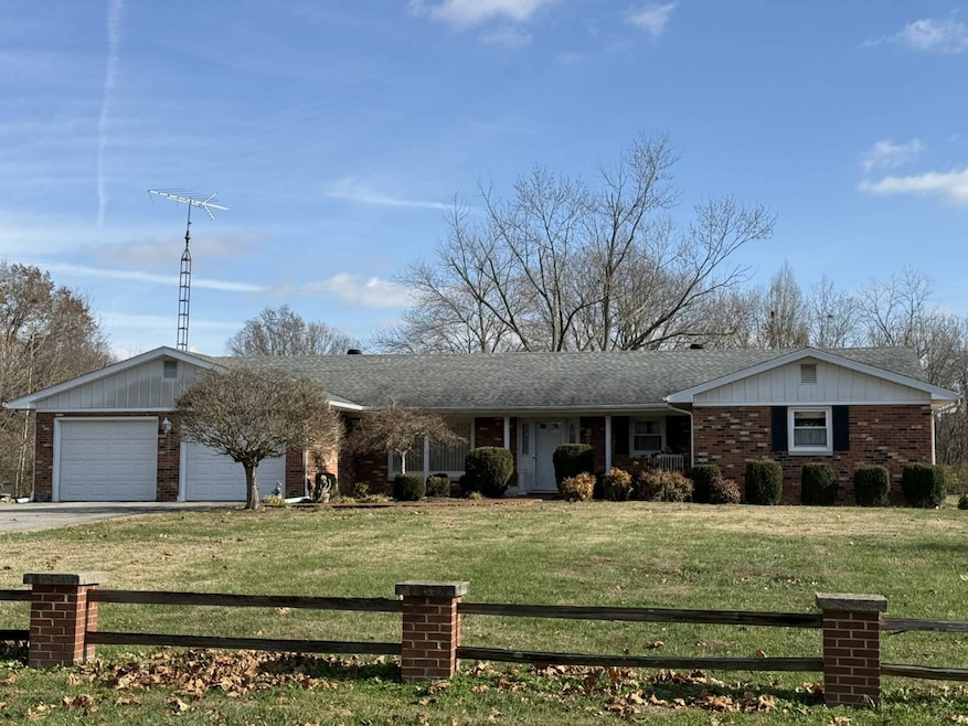 1598 Cr 1100 E, Carmi, IL 62821 - photo 1