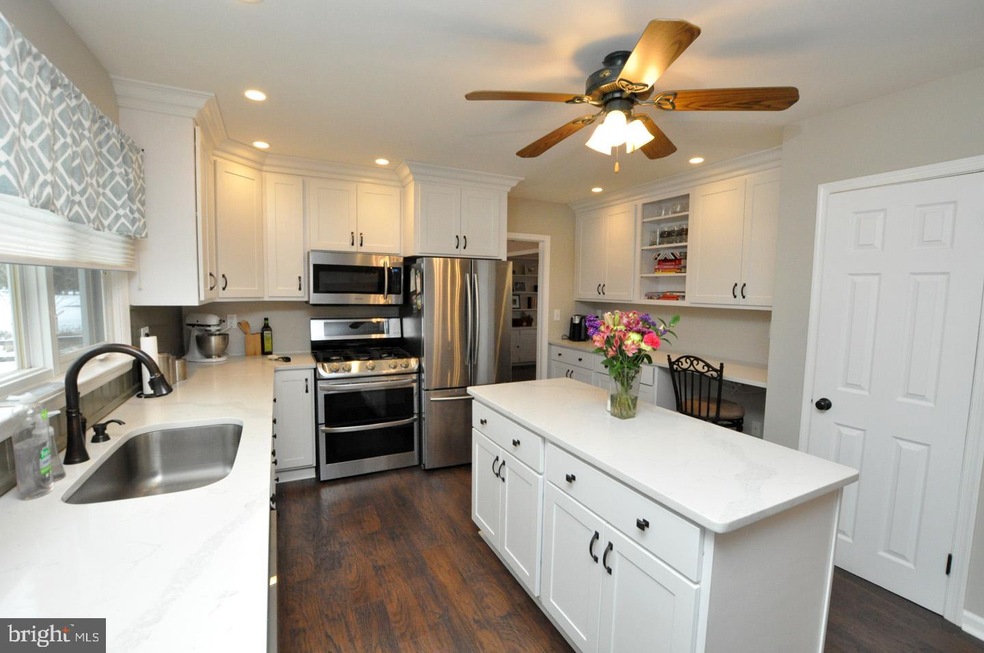 120 Pine Valley Dr, Medford, NJ 08055 - photo 1