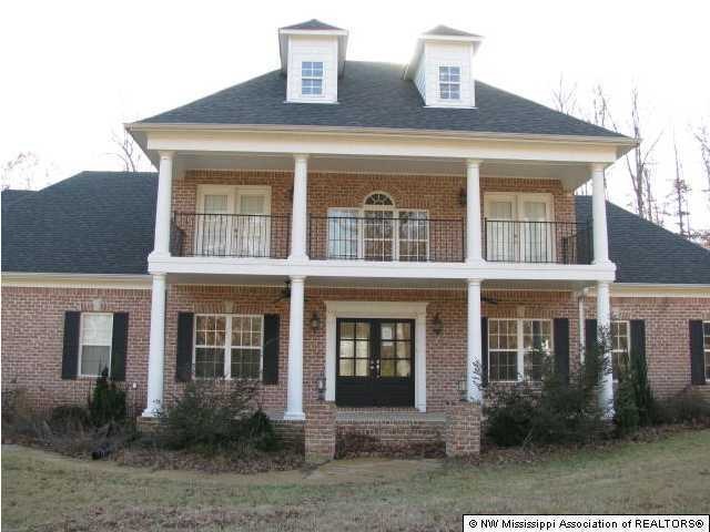 1323 Crockett Cove, Hernando, MS 38632 - photo 1