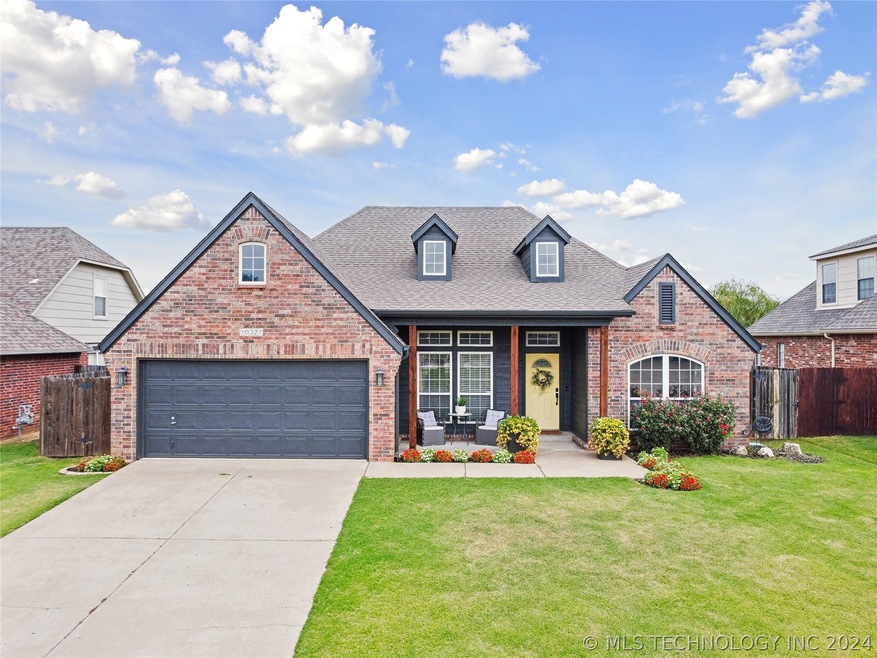 20327 E 33rd St S, Broken Arrow, OK 74014 - photo 1