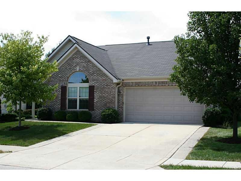 Exterior Front. Welcome home to Willow Lake!