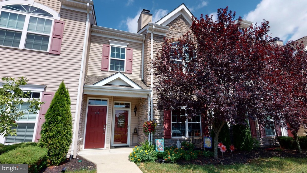 609 Van Gogh Ct, Williamstown, NJ 08094 - photo 1