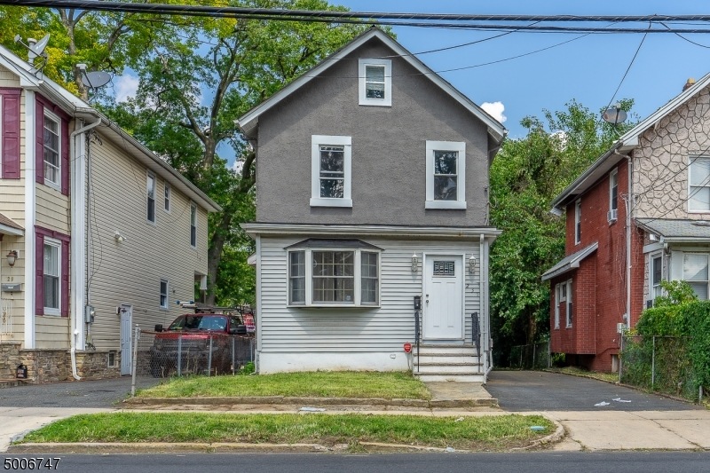 231 E 9th Ave, Roselle, NJ 07203 - photo 1