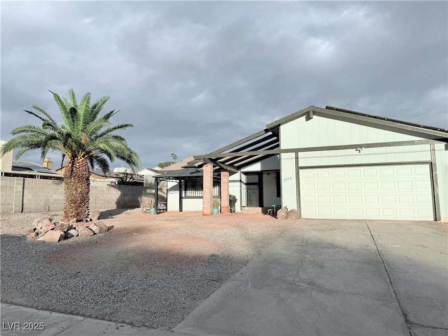 3954 N Walnut Rd, Las Vegas, NV 89115 - photo 1