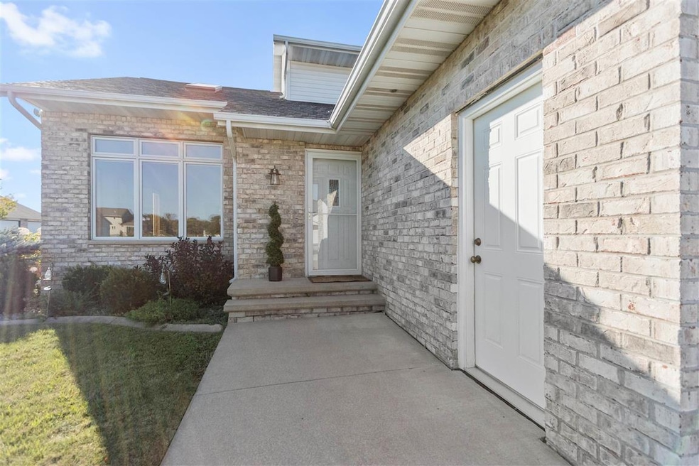 N307 Eastowne Ct, Appleton, WI 54915 - photo 1