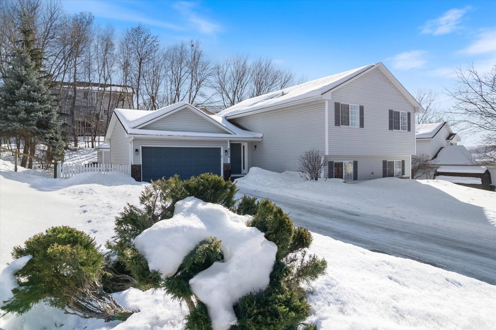 Sold $415,000 • Co-Listing Agent