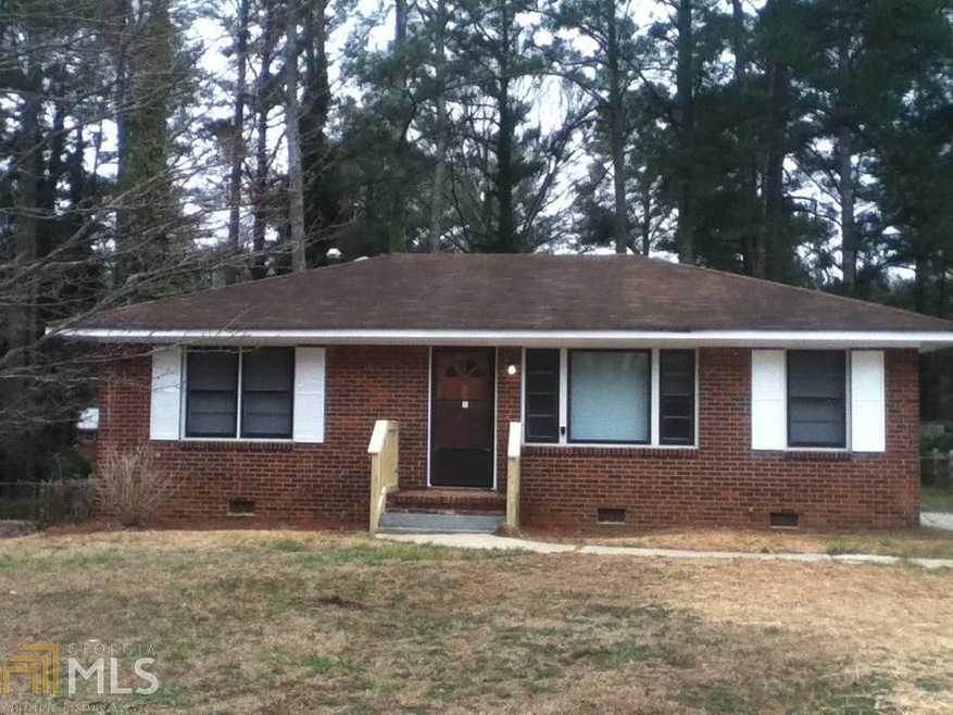 1277 Rockcut Rd, Forest Park, GA 30297 - photo 1