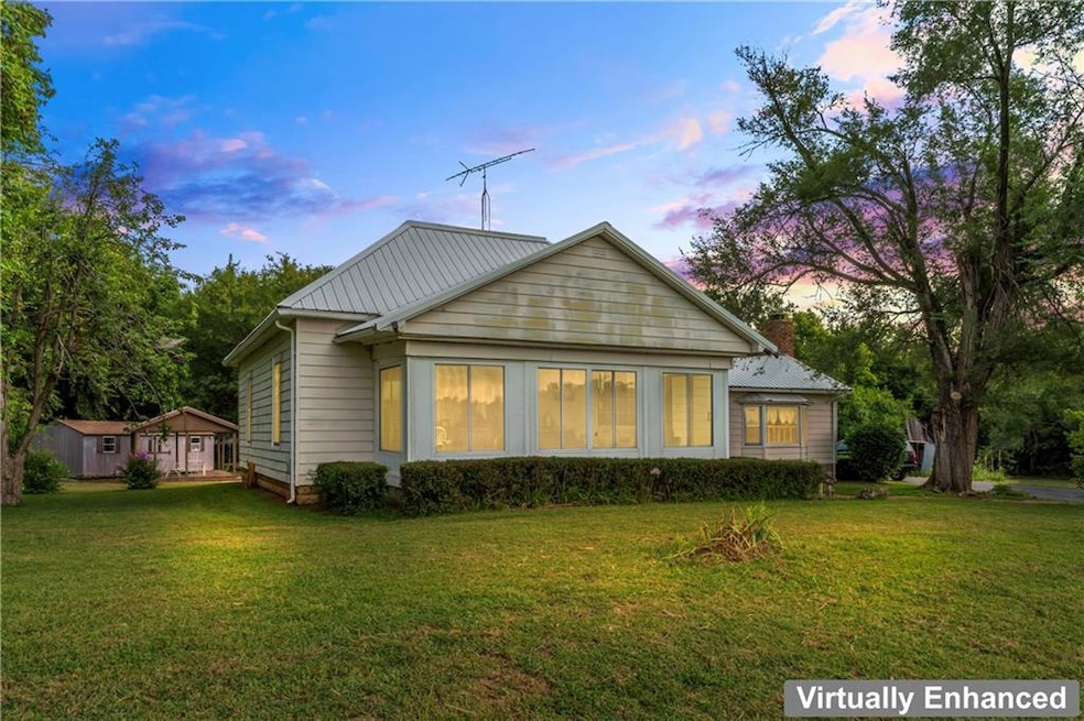 81 SE 500 Rd, Clinton, MO 64735 - photo 1