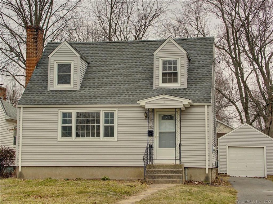 156 Edgemont Ave, West Hartford, CT 06110 - photo 1