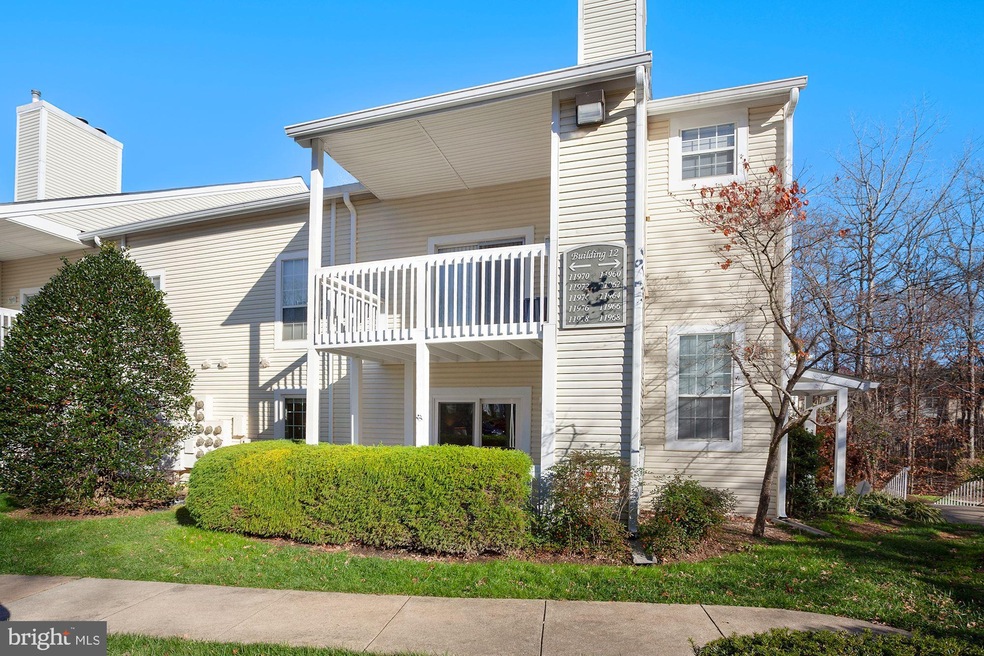 11966 Cardamom Dr, Woodbridge, VA 22192 - photo 1