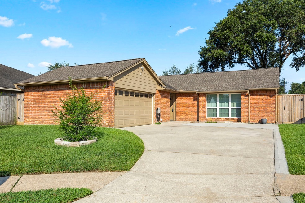 7311 Lost Fable Ln, Houston, TX 77095 - photo 1