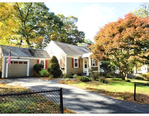 15 Belmont St, Weymouth, MA 02188 - photo 1