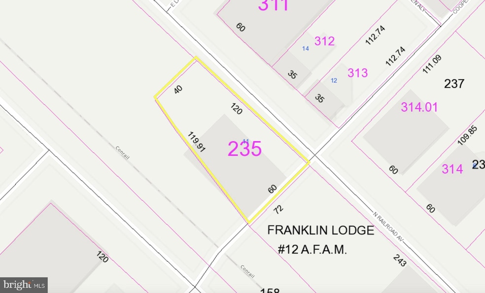 11 N Railroad Ave, Georgetown, DE 19947 - photo 1