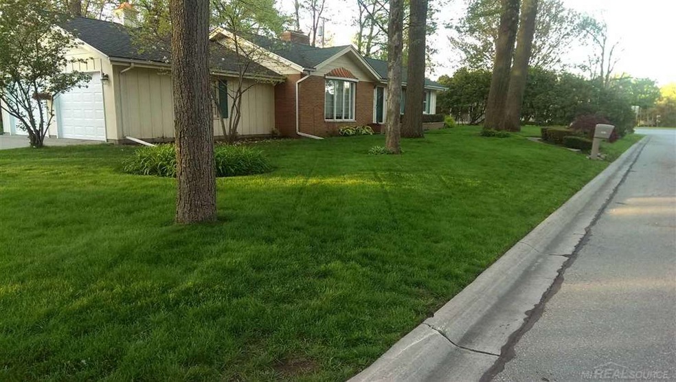 2015 Brandywine Ln, Port Huron, MI 48060 - photo 1