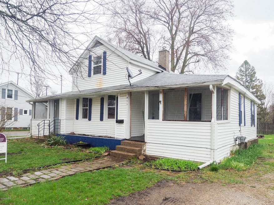 411 S. Jefferson St, Marshall (102 of 25