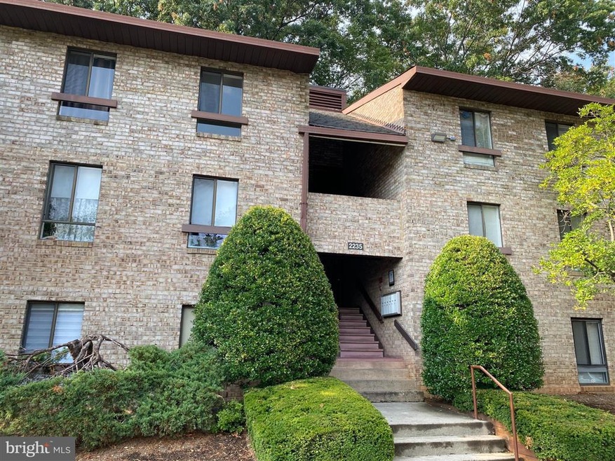 2235 Castle Rock Square unit 2B, Reston, VA 20191 - photo 1