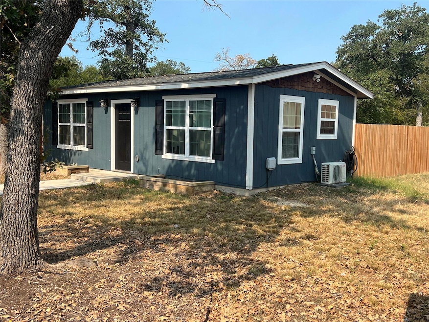 For Rent $1,199/month