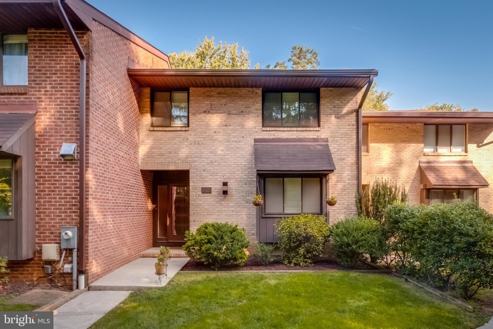 2255 Chapel Valley Ln, Lutherville Timonium, MD 21093 - photo 1