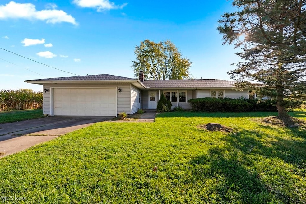 19045 Whitehead Rd, Lagrange, OH 44050 - photo 1