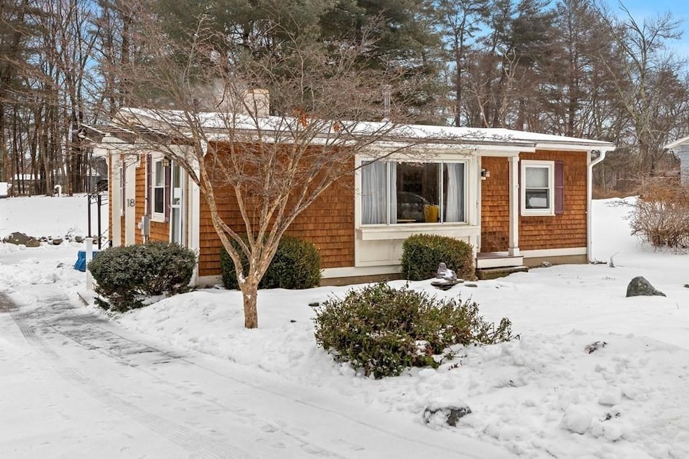 18 Linden Cir, Georgetown, MA 01833 - photo 1